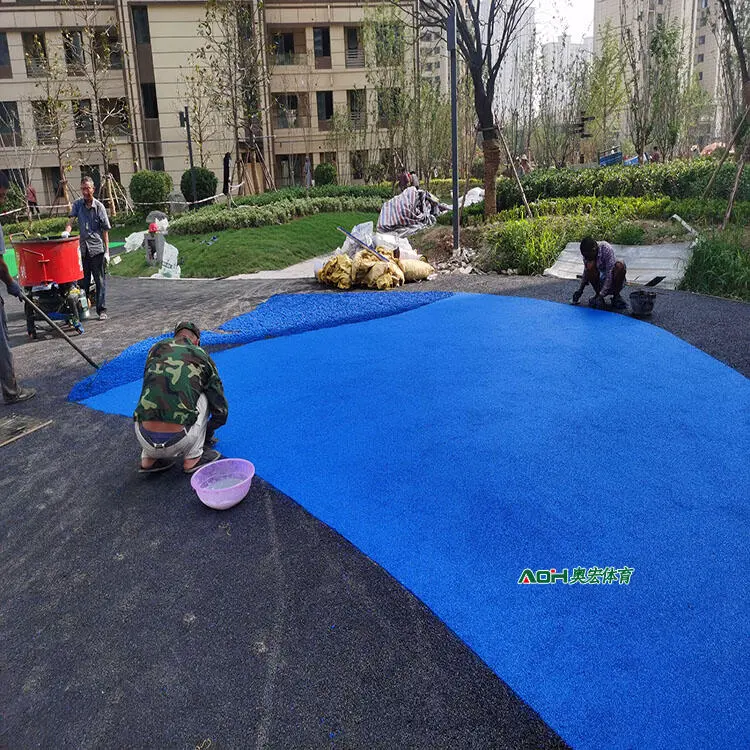 刻苦训练篮球时如何避免受伤的建议_0